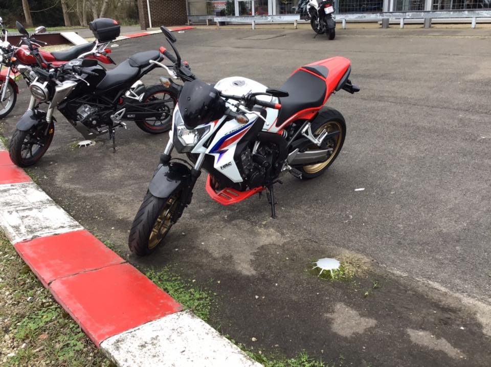 Honda CB650F à vendre